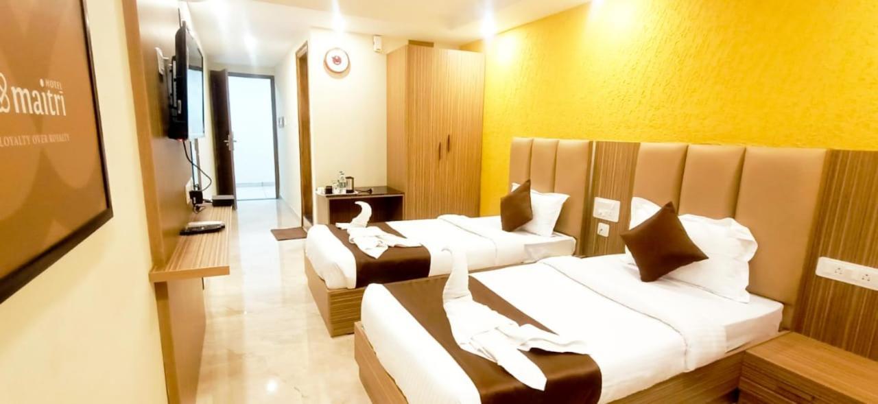 Hotel Maitri Mysore Luaran gambar